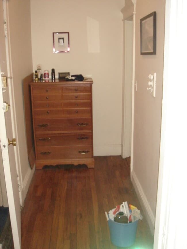 Building Photo - NO FEE 9/1 large sunny 1 bed in Packards Corner near BU August 1  Students ok