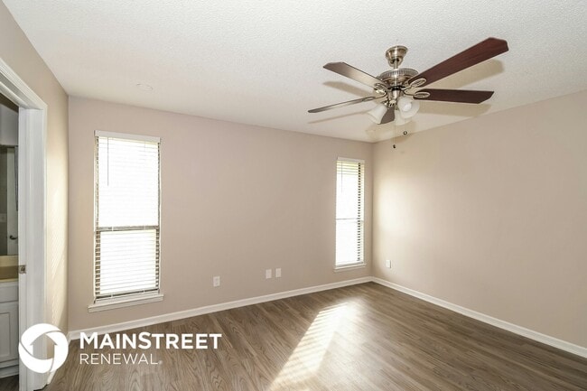 Building Photo - 13093 Silver Oak Dr