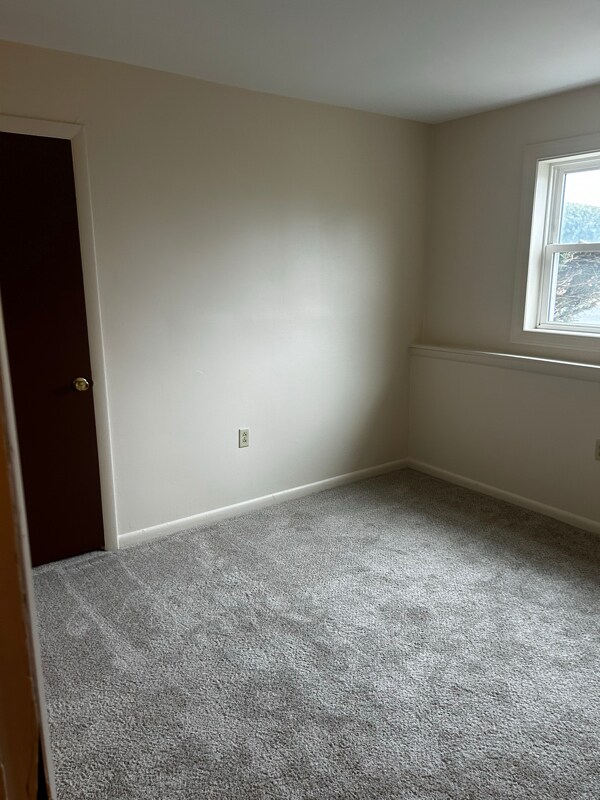 Building Photo - 184 W Pulteney St