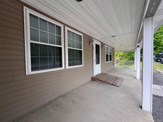 Building Photo - 5994 US-44