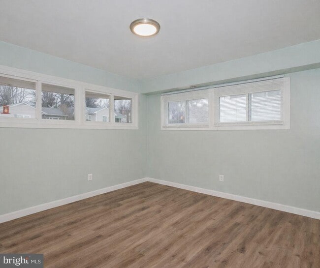 Building Photo - Single family house for rent in a fantastic location