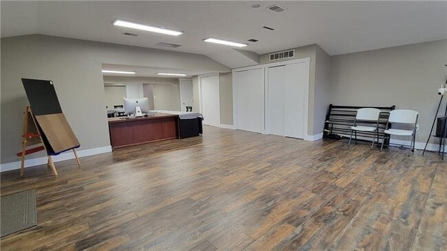 Building Photo - 2413 Nicholson Rd