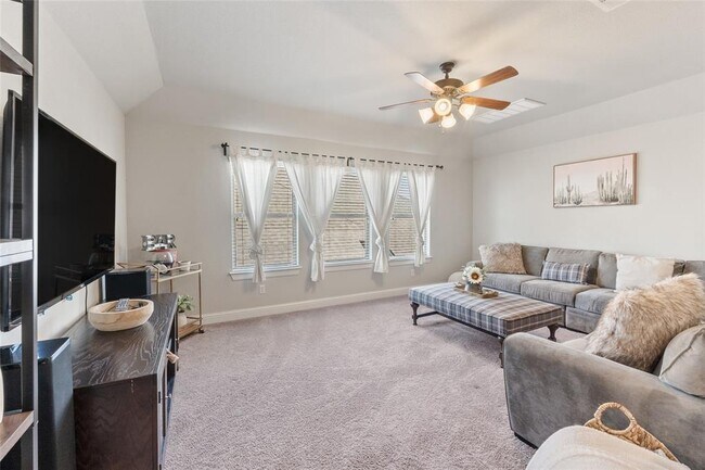 Building Photo - 5834 Casstello Dr