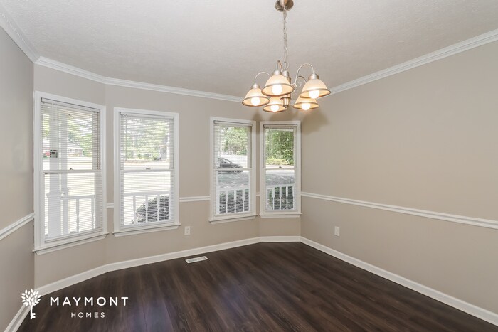 Building Photo - 2323 Casaba Dr