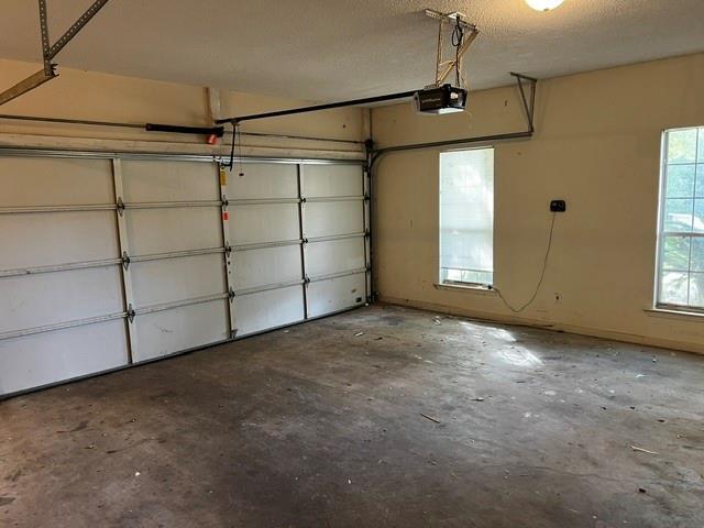 Building Photo - 7470 Mallard Dr