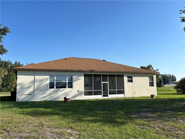Building Photo - 6200 Pebble Ln
