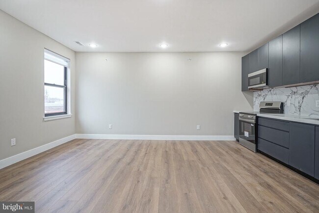 Building Photo - 4432 Wingate St