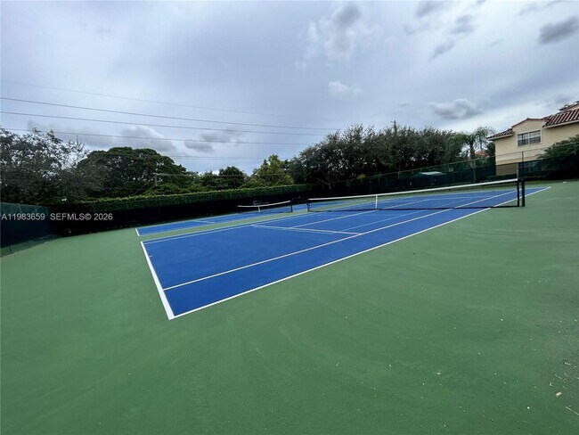 Building Photo - 1263 SW 46th Ave