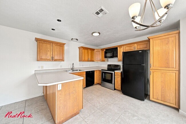 Building Photo - 1301 W Indian Hls