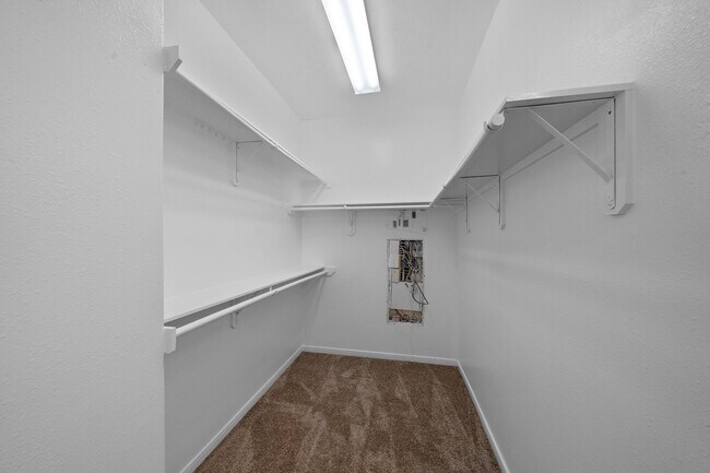 Building Photo - 11403 Sandermeyer Dr