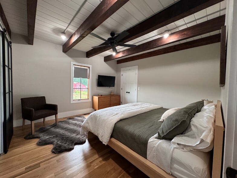 Building Photo - 5220 State Park Rd