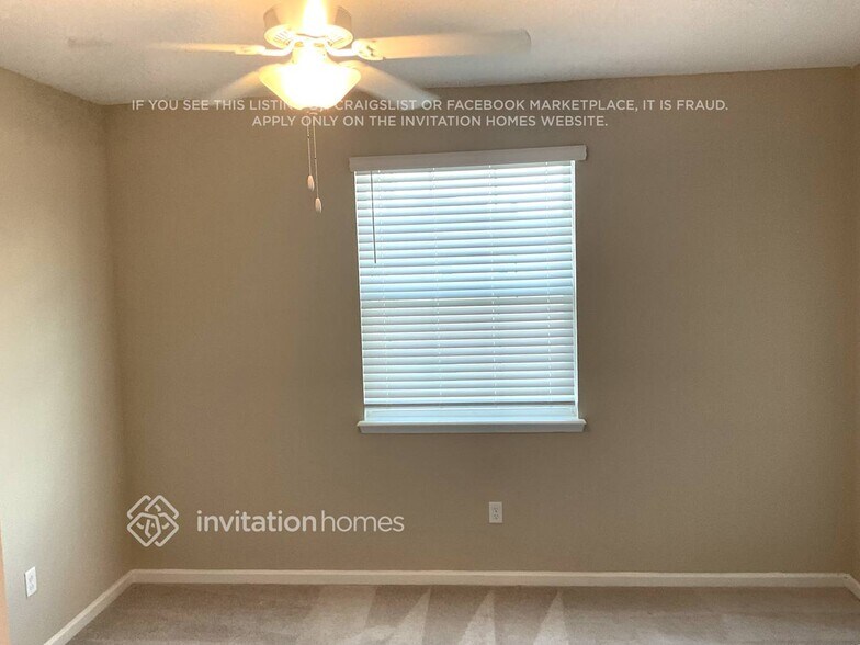 Building Photo - 9968 Lemon Grass Ln