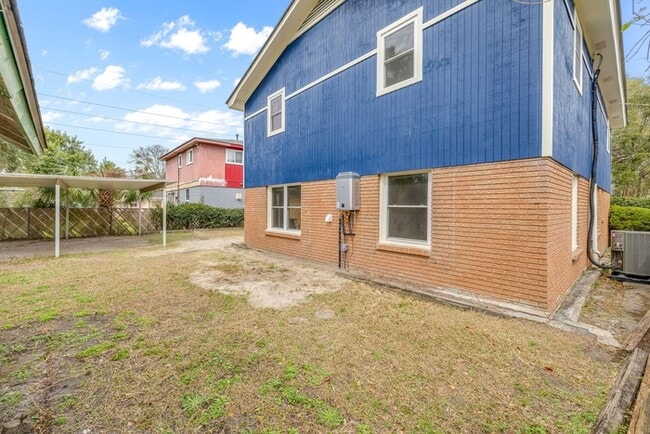 Building Photo - 1829 Fitzgerald St