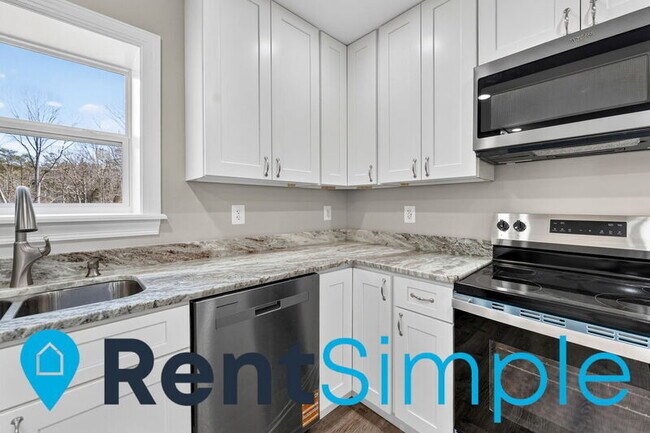 Building Photo - 5541 Sperryville Pike