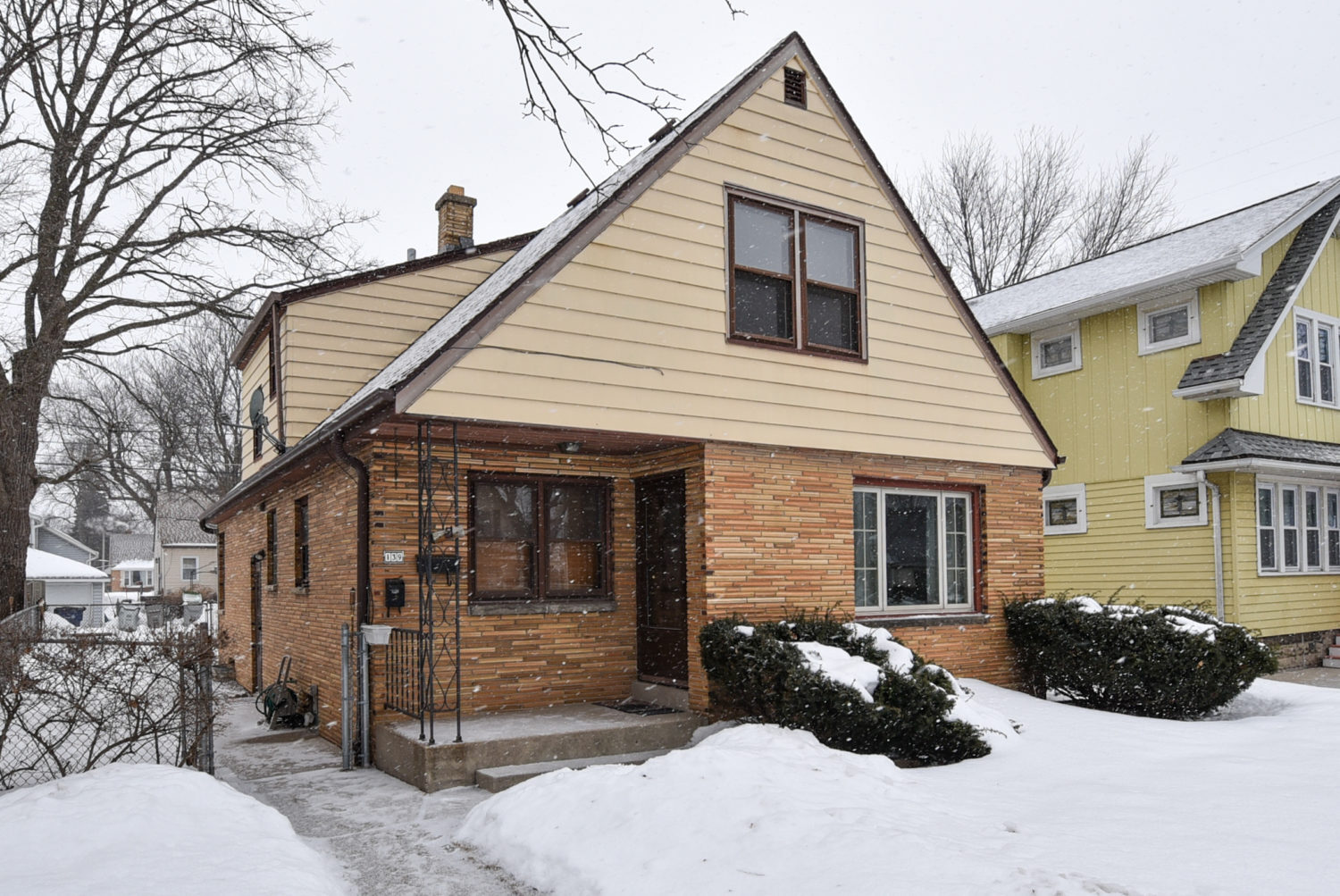 Building Photo - 139 S 72nd St