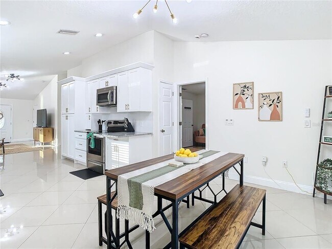 Building Photo - 2907 W Arch St