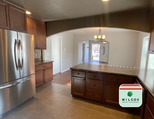 Building Photo - Residential Rental Property Located in Far...