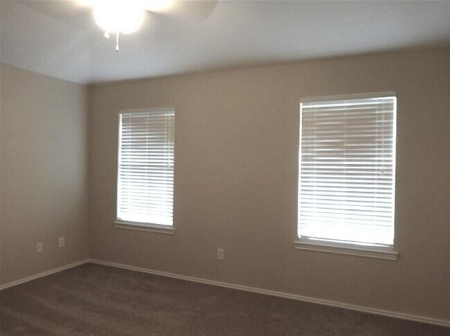 Building Photo - 14238 Bonham Oaks Ln
