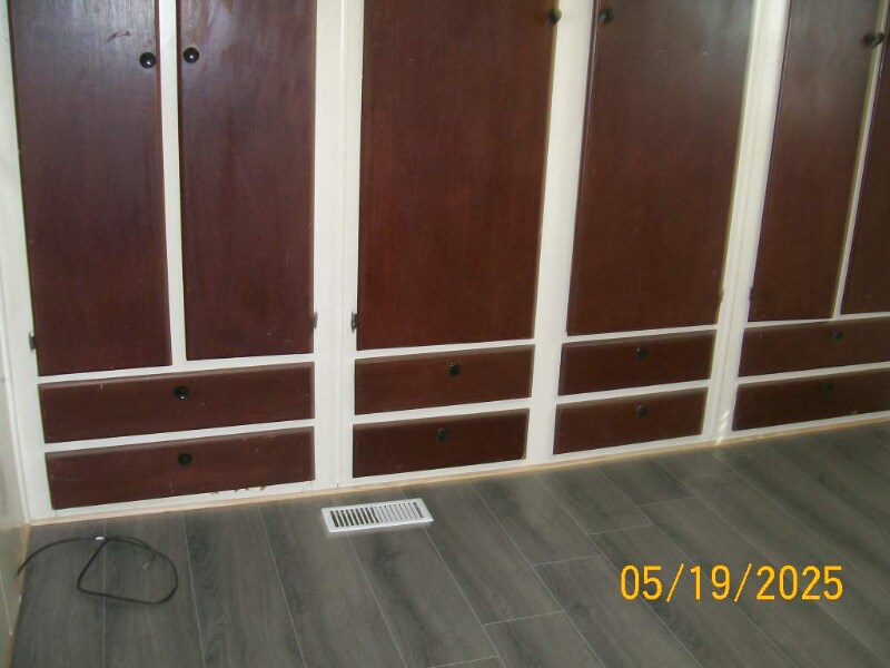 Building Photo - 430 N C St