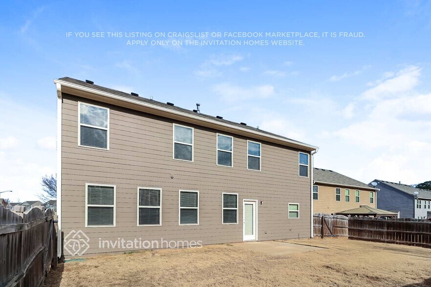 Building Photo - 323 Parc Crossing