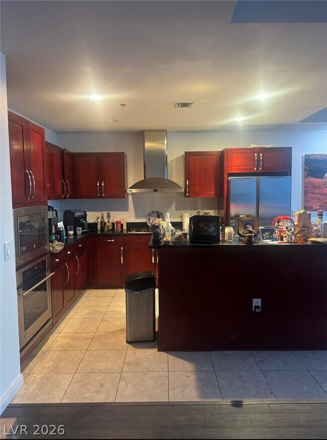 Building Photo - 4575 Dean Martin Dr