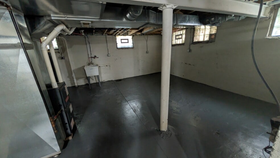 Building Photo - 1261 Rutledge Ave