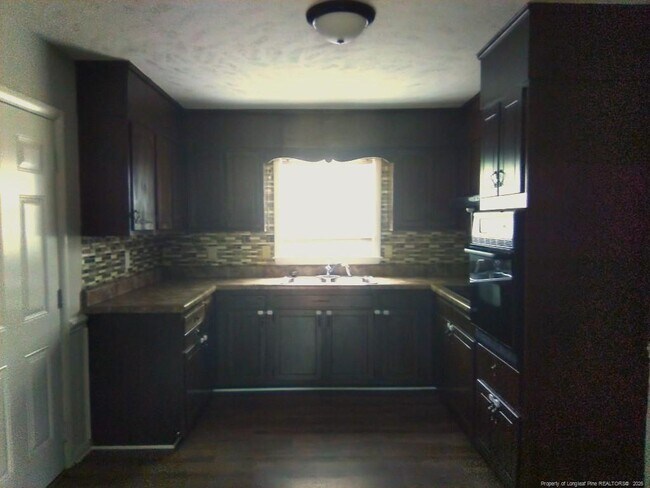 Building Photo - 7204 Standish Ct