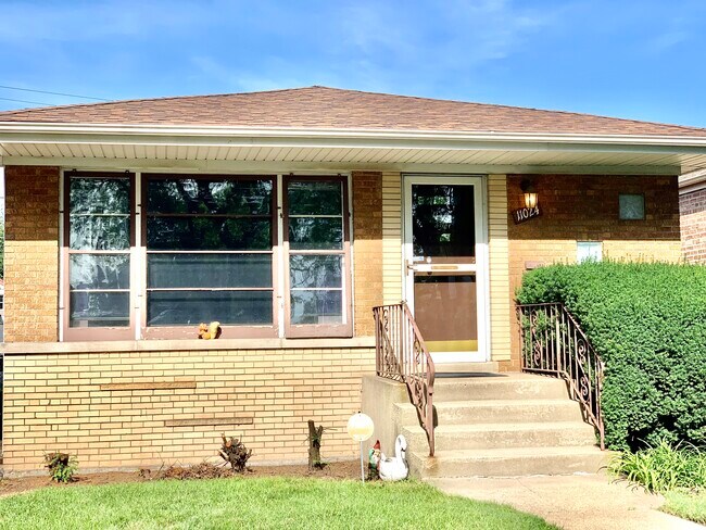 Primary Photo - 11024 S Avenue N