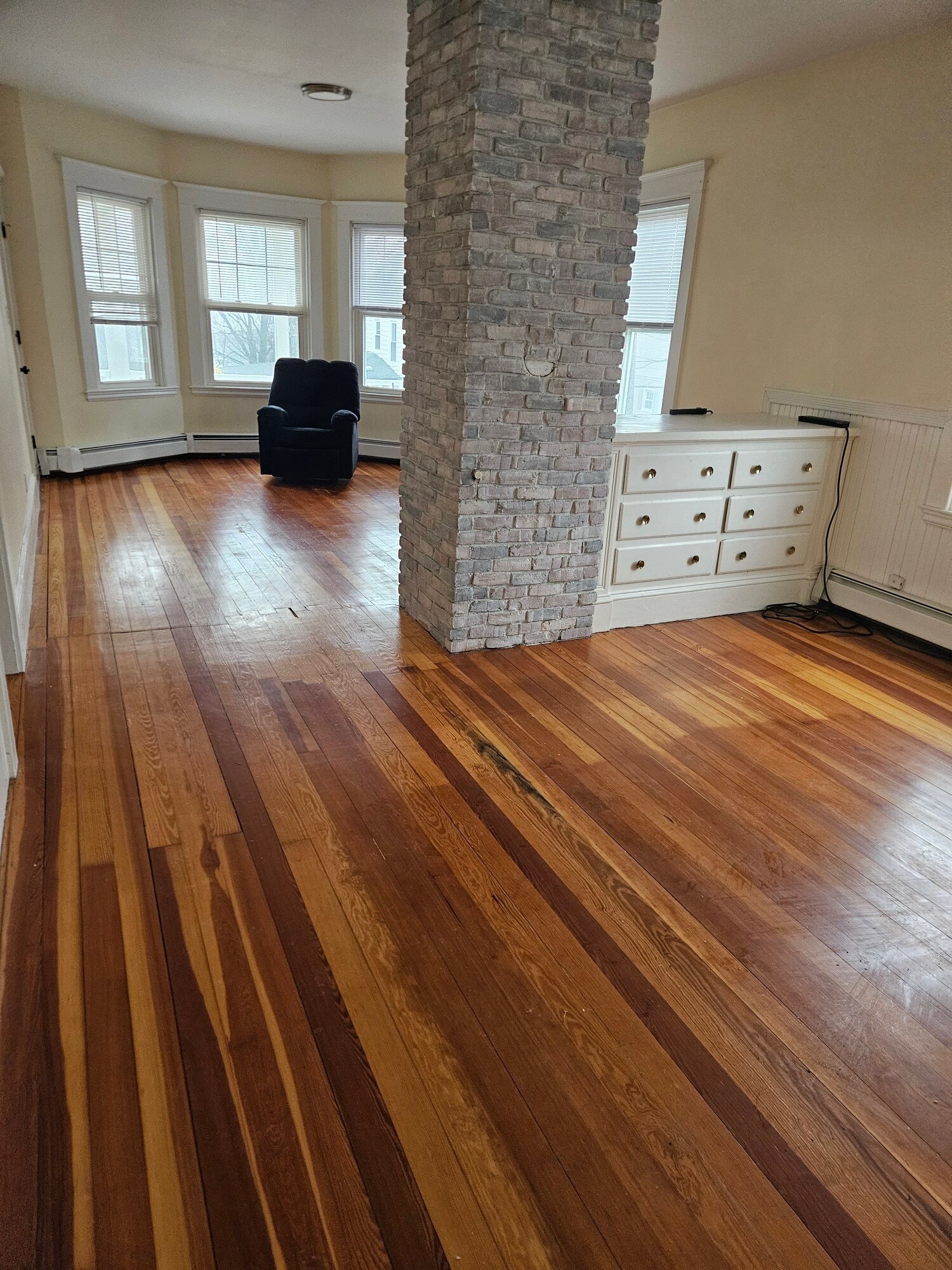 Building Photo - 119 Stephen St