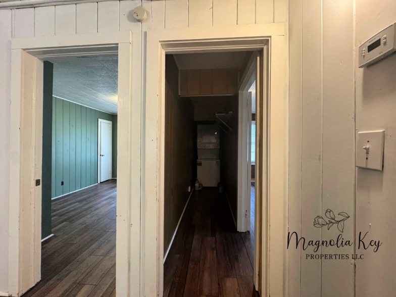 Building Photo - 7203 Porcher Dr