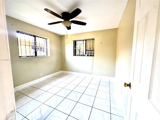 Building Photo - 1232 NE 136th Terrace