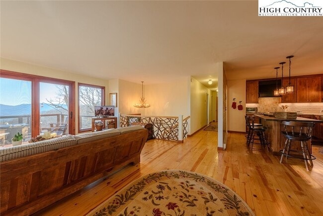 Building Photo - 1776 Beech Mountain Pkwy