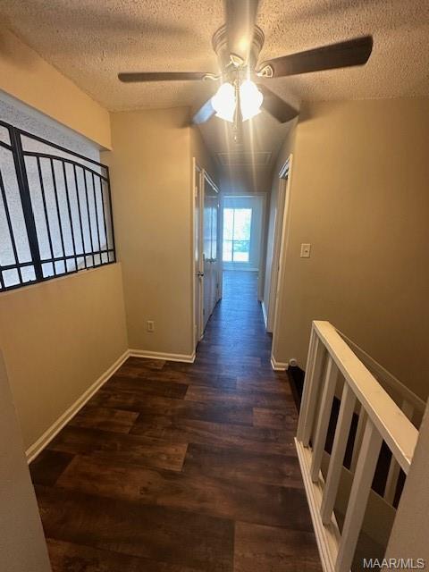 Building Photo - 48 Glenwood Ct