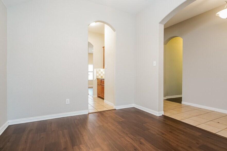 Building Photo - 311 Galloping Hill Rd