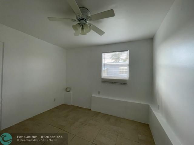 Building Photo - 2625 NW 68th Ave