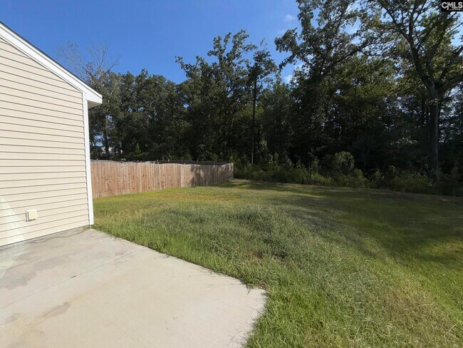 Building Photo - 639 Wooster Dr