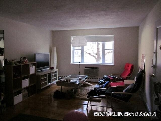 Building Photo - 53 Parkman St