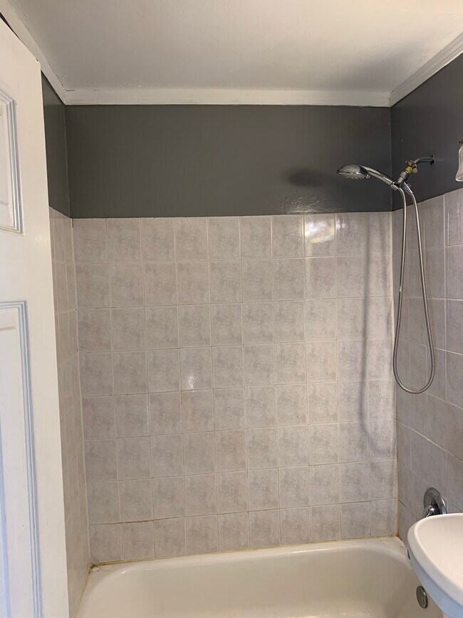 Building Photo - 2715 Marwood St