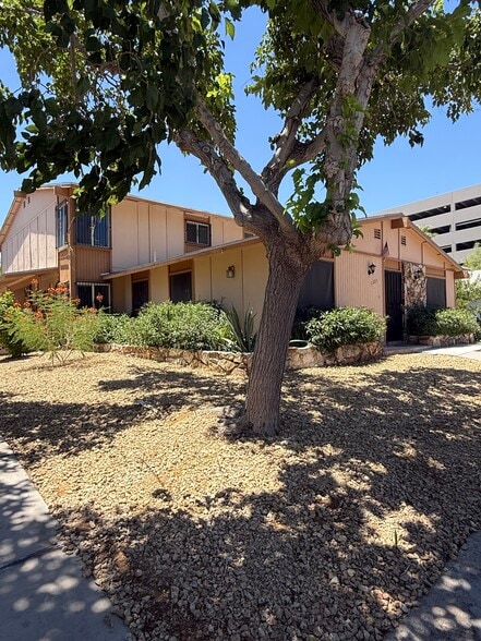 Building Photo - 1321 Lorilyn Ave