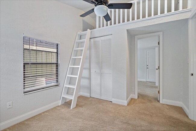 Building Photo - Annual Unfurnished Rental Available - 3 Be...