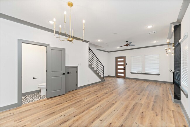 Building Photo - 8115 Jeffery St