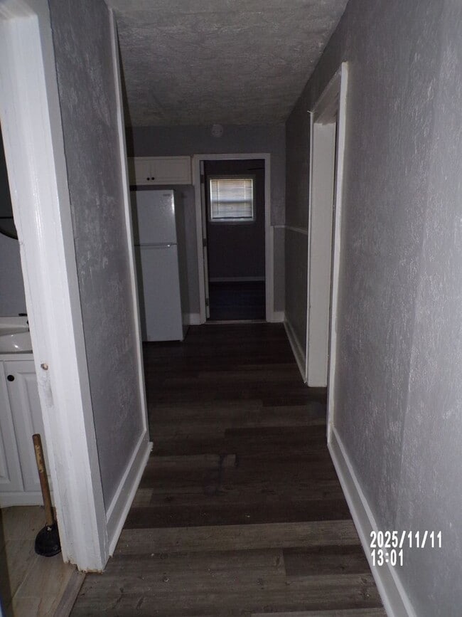 Building Photo - remodeled home