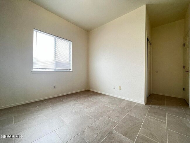 Building Photo - 5913 Cielo De Oro Pl