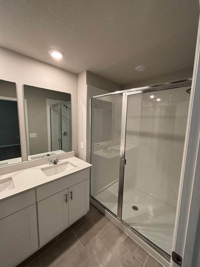 Building Photo - 431 Legacy Lp