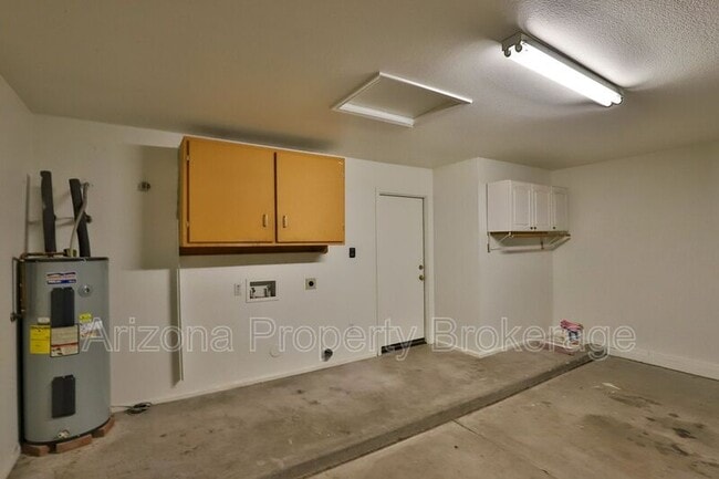Building Photo - 5155 Casper Rd