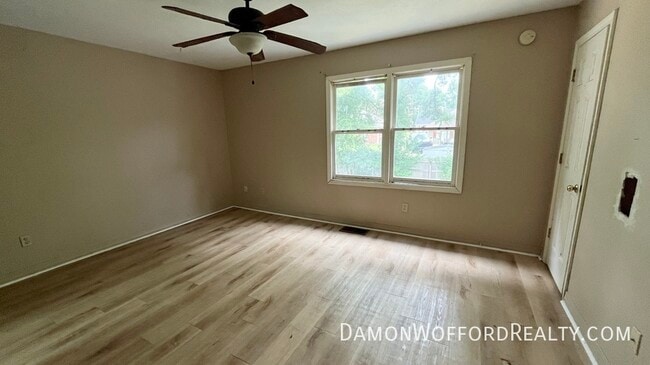 Building Photo - 941 Glastonbury Cir