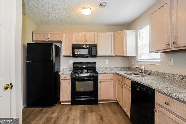 Building Photo - 4413 Idlewood Park