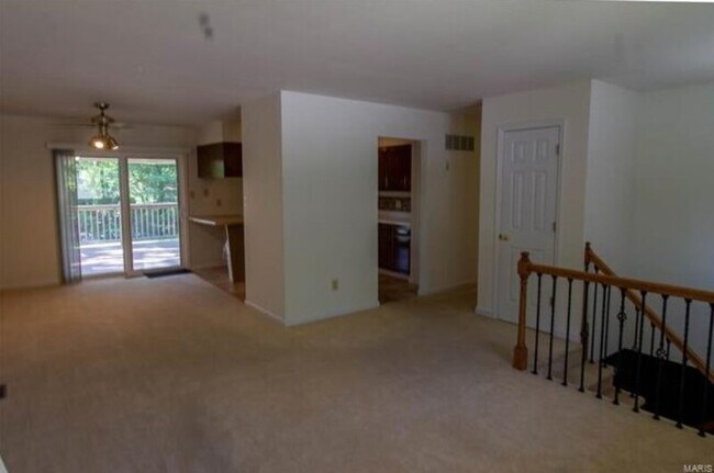 Building Photo - 10 Gary Glen Dr