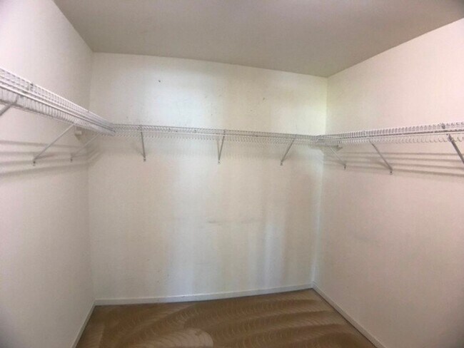 Building Photo - Stunning, Spacious Home in Prime Apex Location – Zoned for Top-Rated Apex Schools!