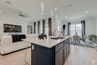 Building Photo - 21123 Melshell Dr